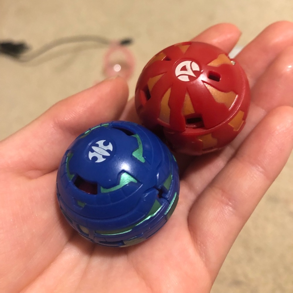Bakugan Battle Brawlers - (Aquos, Water, Blue)